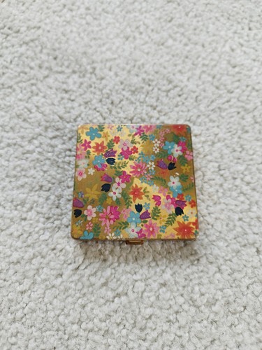 Vintage vogue vanities floral - vogue,