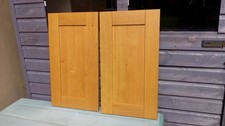 pair of solid light oak shaker