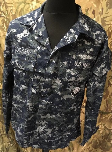 Vintage navy blue digital - navy,