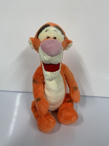Winnie the pooh tigger disney - winnie,