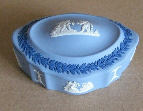 Wedgwood blue tri - blue,