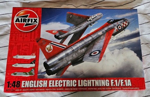 Airfix english electric - airfix,