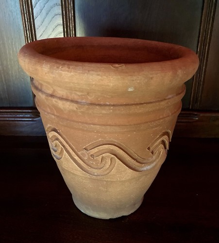 Vintage small terracotta pot - small,