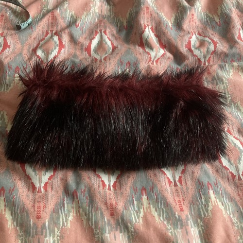 Thick fluffy faux fur - thick,