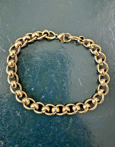 Heavy vintage gold fancy - 9k,