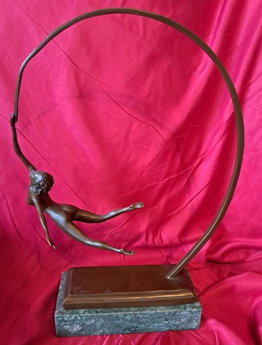 Nude hoop acrobat - , figurine
