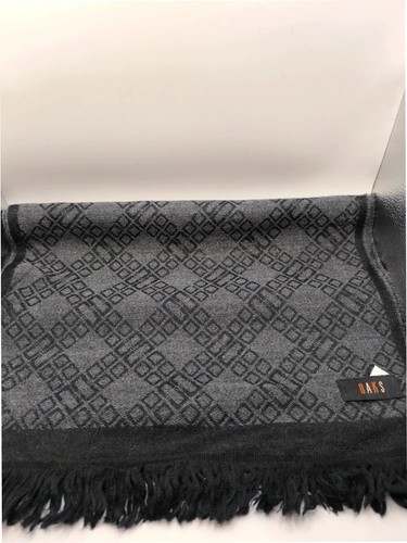 Lightweight vintage daks scarf - daks,