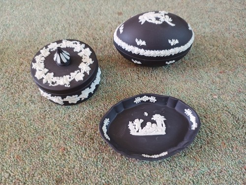 Wedgewood jasperware black - wedgewood,