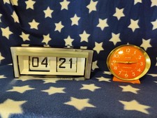 Vintage Vedette Flip Clock &
