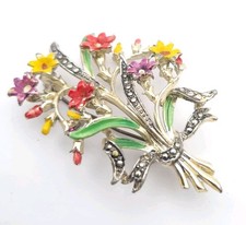 Vintage Exquisite Brooch