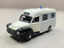 Oxford Diecast Bedford J1