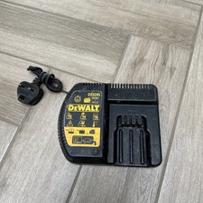 DeWalt DE0246 Battery Charger