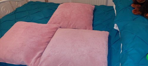 Cushion covers 22 inches - x,