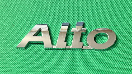 Suzuki alto vintage - suzuki, badge