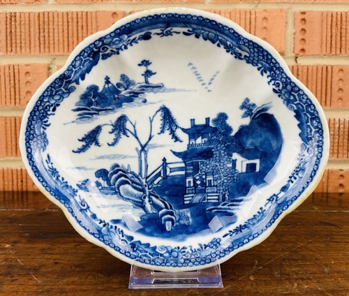 Antique chinese porcelain - antique,