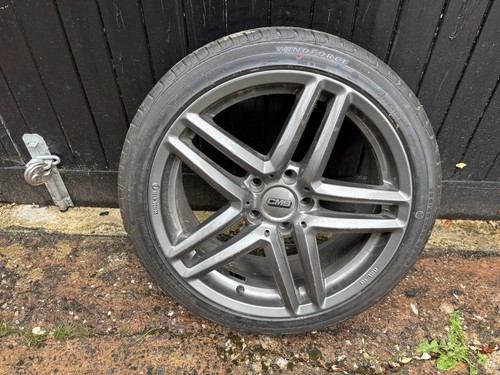 Mercedes compatable a200 amg - mercedes,