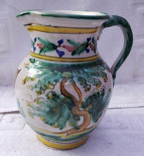Early italian majolica - italian, jug