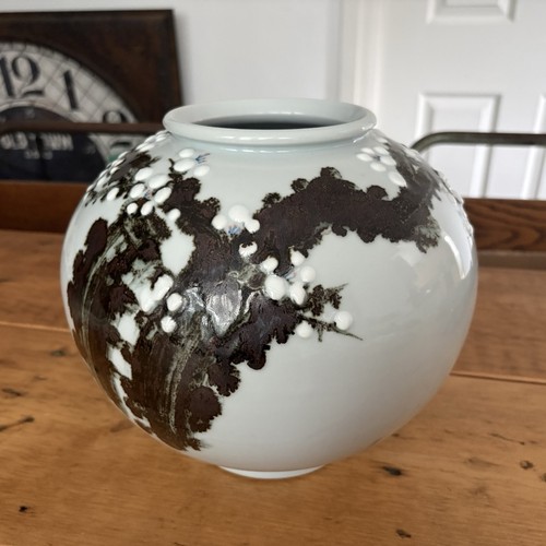 Korean moon jar - korean, vase