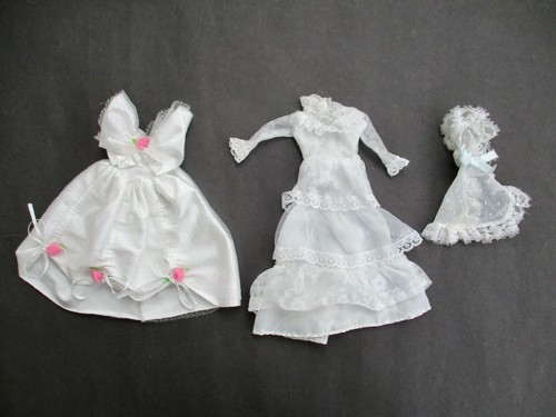 Two vintage barbie wedding - vintage,