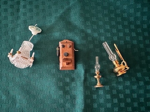 Dollhouse 4 lot - 1:12, 4-lot