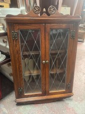Vintage old charm corner wall