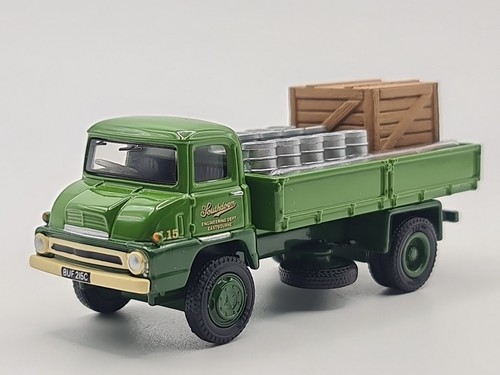 Efe 32901 ford thames - 32901, trader