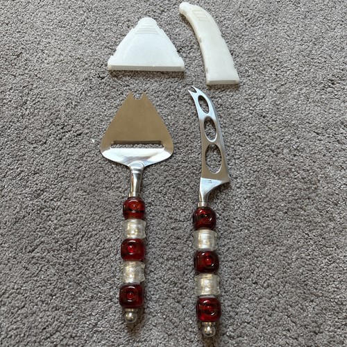 Pampered chef glass - beaded, red