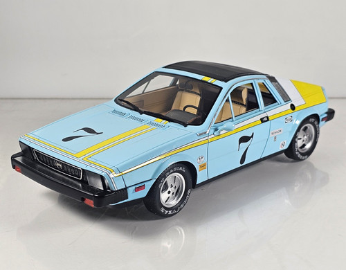 Laudoracing model lancia - 1:18,