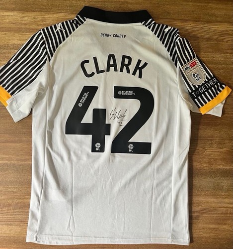 Bobby clark signed shirt - bobby,