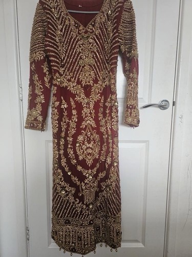 Pakistani asian clothes heavy - pakistani,