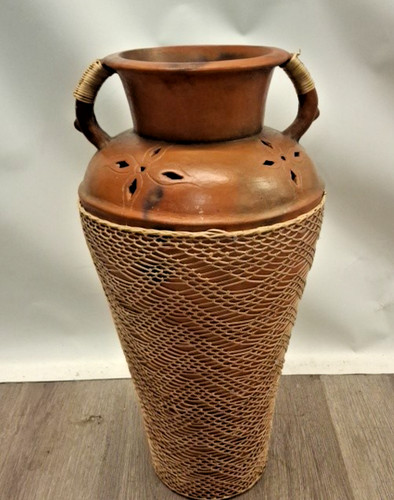 Vintage hancrafted terracotta - vintage,