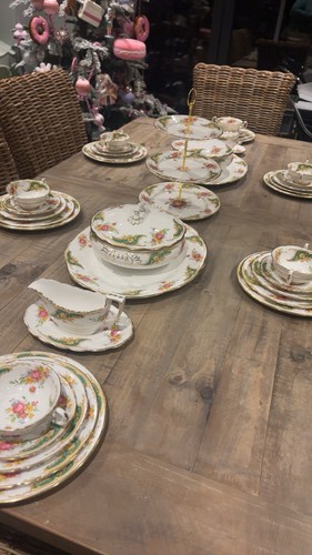 Stunning antique royal - antique,