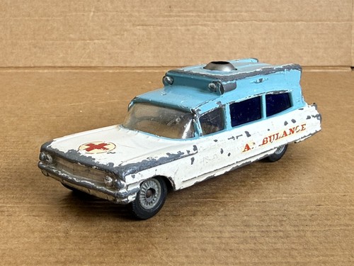 Corgi superior ambulance - corgi,