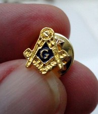 Small Freemason lapel pin