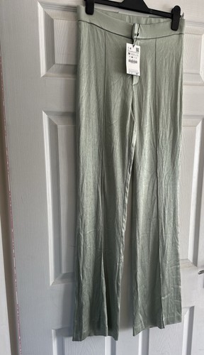 Bnwt zara fit and - bnwt, silky