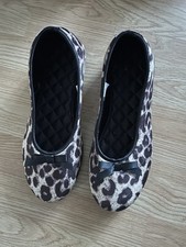 Ladies Leopard Print, Ballet