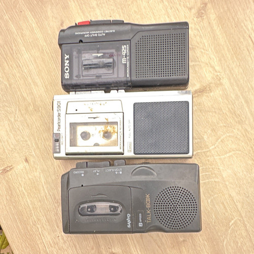 Sony 425 handheld cassette - m-425,