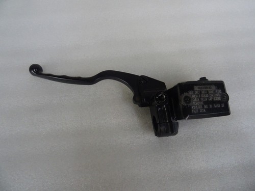 Kawasaki gpz 900 r - r, brake