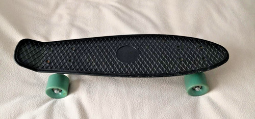 Black 22inch penny board - 22inch,