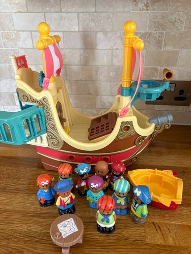 Happyland pirate ship - happyland,