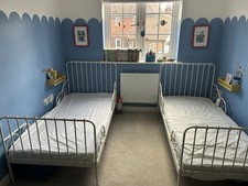 IKEA White Minnen Extendable