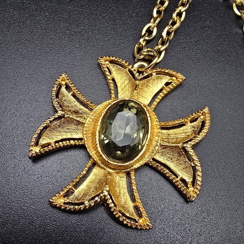 Gold tone maltese - tone, cross