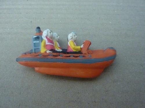 Rnli lifeboat fridge magnet - fridge,