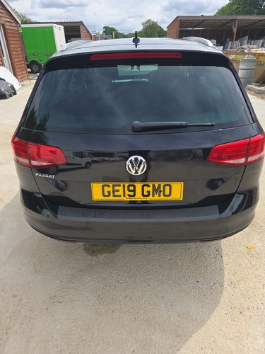Passat estate rear boot - b8,