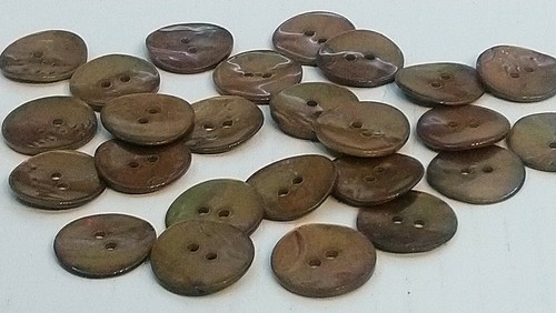 Rust mother pearl buttons - rust,