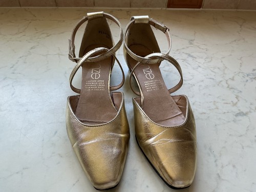Firenze gold shoe with ankle