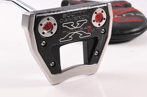 Left hand scotty cameron - hand,