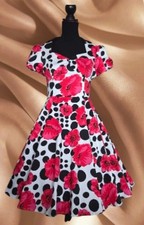 Hearts And Roses Dress Size 14