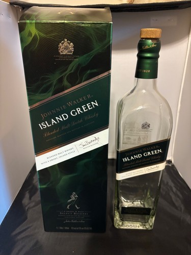 Johnnie walker island green - walker,