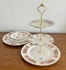 Stunning 3 Tier Cake Stand